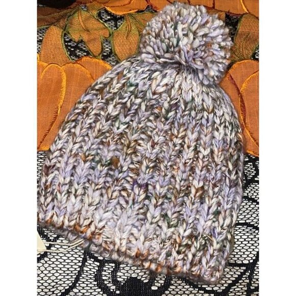 Madewell Chunky Pom-Pom Beanie. fall tones orange, brown, cream. warm. one size - Picture 2 of 7